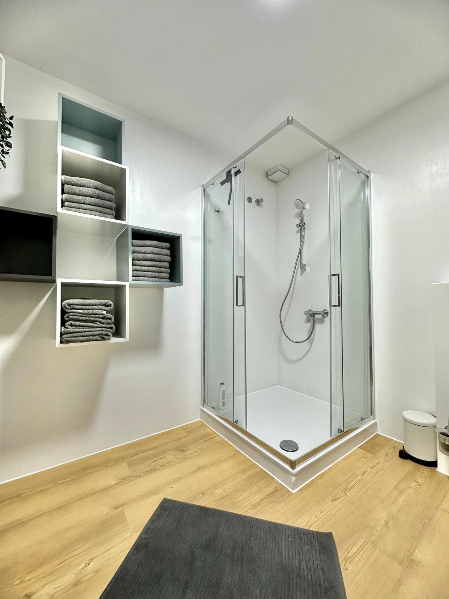 City-Apartment Mit Dachterrasse & Massagesessel In Der Fussgaengerzone K4 Oldenburg Exterior foto